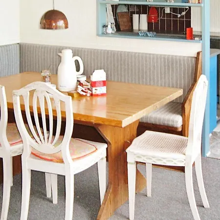Holiday home Two-bedroom Holiday In Farso 5 Hvalpsund