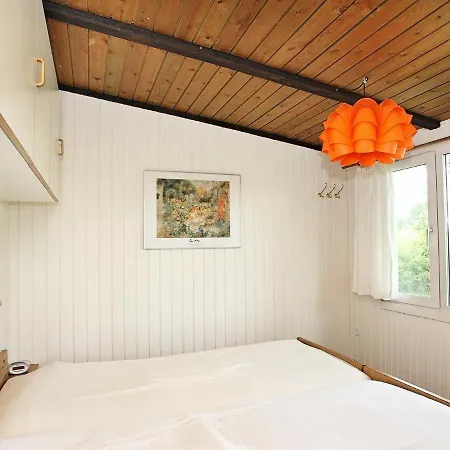 Two-bedroom Holiday In Farso 5 *