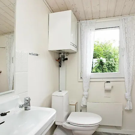 Holiday home Two-bedroom Holiday In Farso 5 *